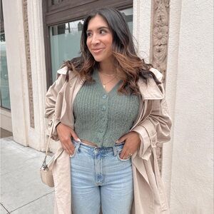 Abercrombie cropped cardigan